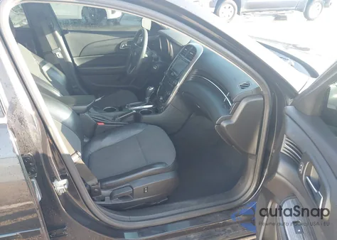 2015 Chevrolet Malibu 1Lt из США, поврежденный, VIN 1G11C5SL2FF152327